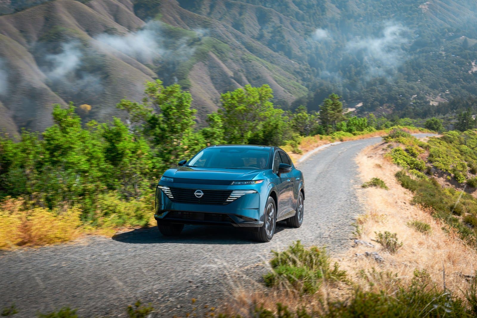 The 2025 Nissan Murano: The Crossover That Refuses to Grow Up