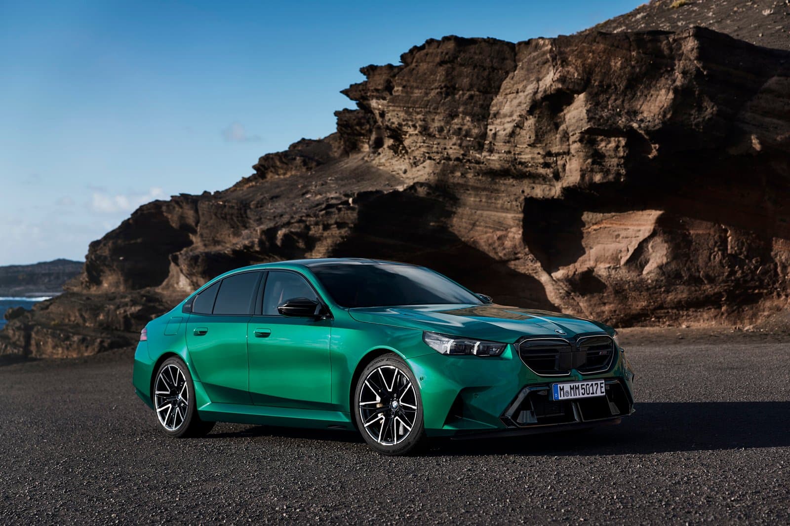 The 2025 BMW M5: A High-Octane Symphony of Power, Precision, and Pure Speed